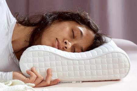 Coussin pour sommeil sur le côté